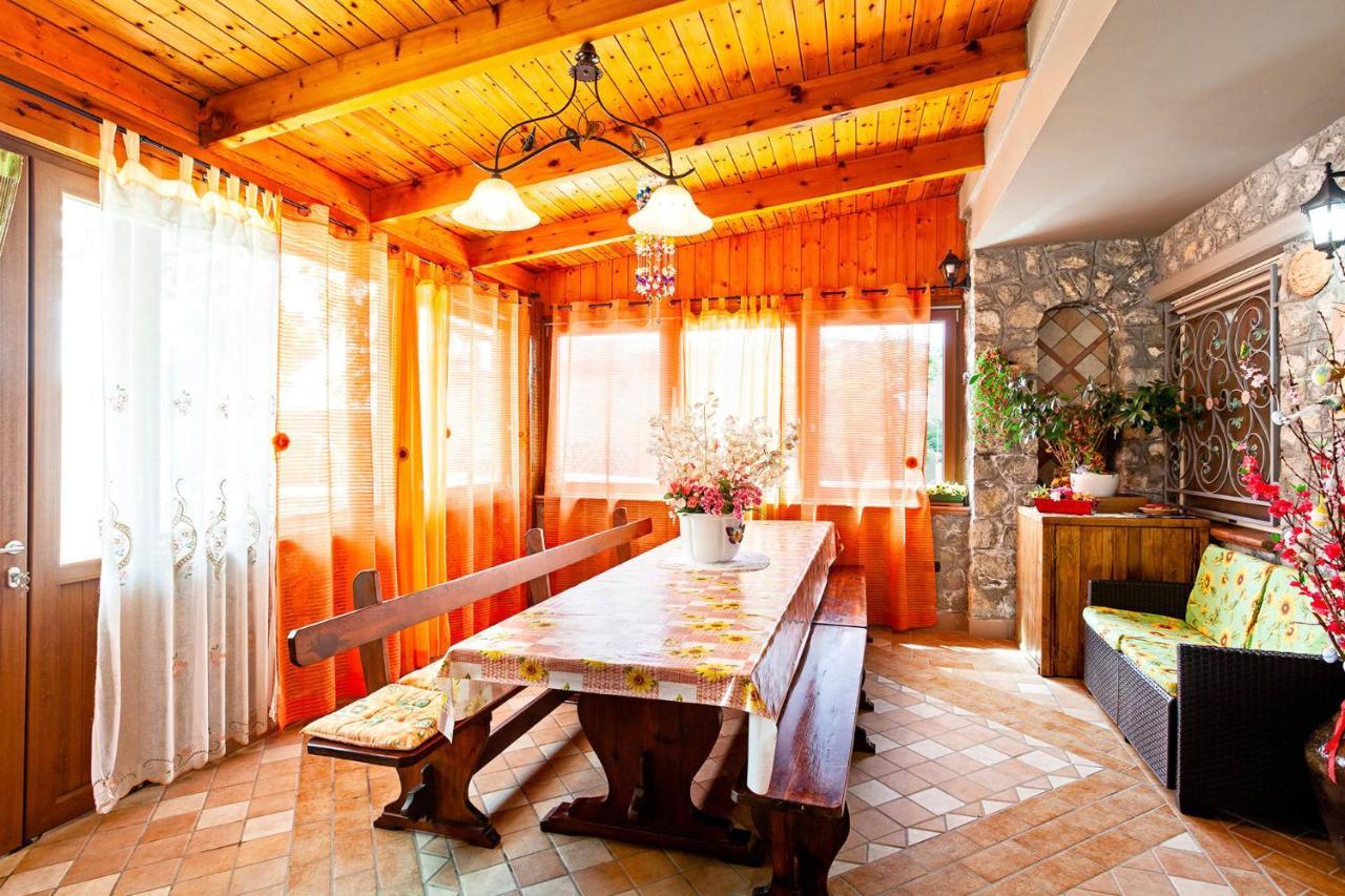فيلا Casa Nicolo ماسّا لوبْرينسِ المظهر الخارجي الصورة