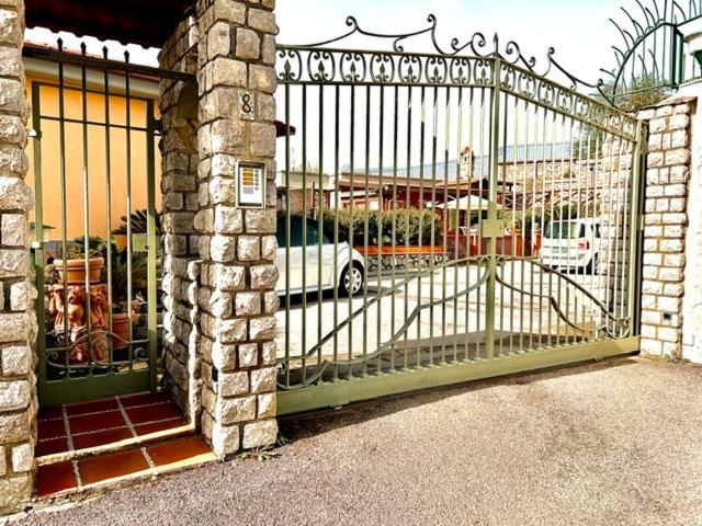 فيلا Casa Nicolo ماسّا لوبْرينسِ المظهر الخارجي الصورة